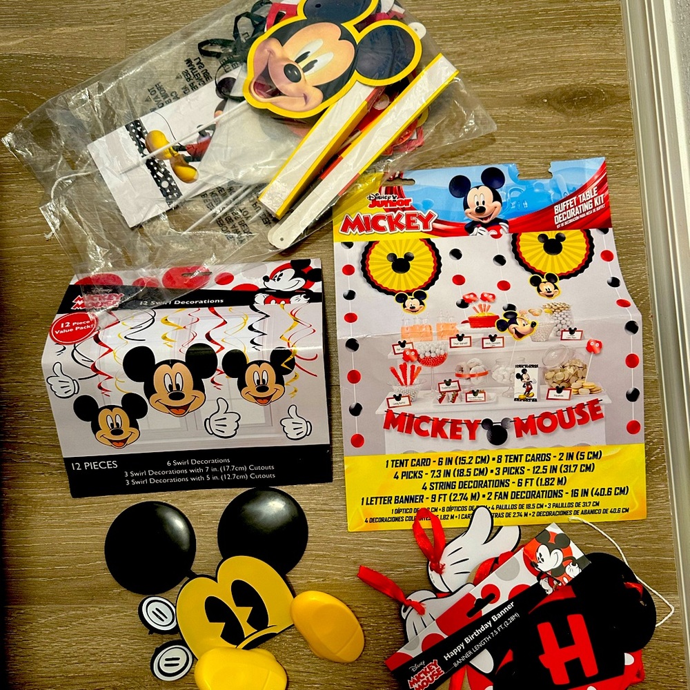 Mickey Mouse Party Decorations